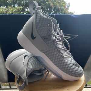 Nike Zoom Rise New, no box!!